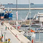 Flatbook - Center Yacht Premium Park Marina View Ii Daire Gdynia