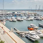 Апартаменти Flatbook - Center Yacht Premium Park Marina View Ii Гдиня