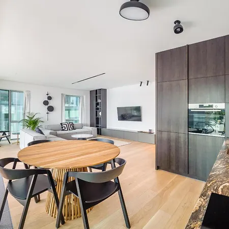 Flatbook - Center Yacht Park Marina View Ii * グディニャ