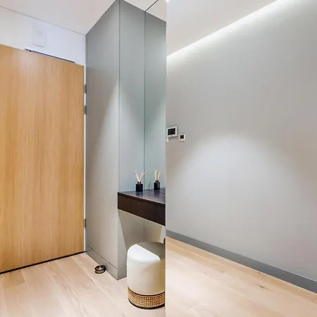 Flatbook - Center Yacht Park Marina View Ii アパート