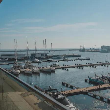 Flatbook - Center Yacht Premium Park Marina View Ii *